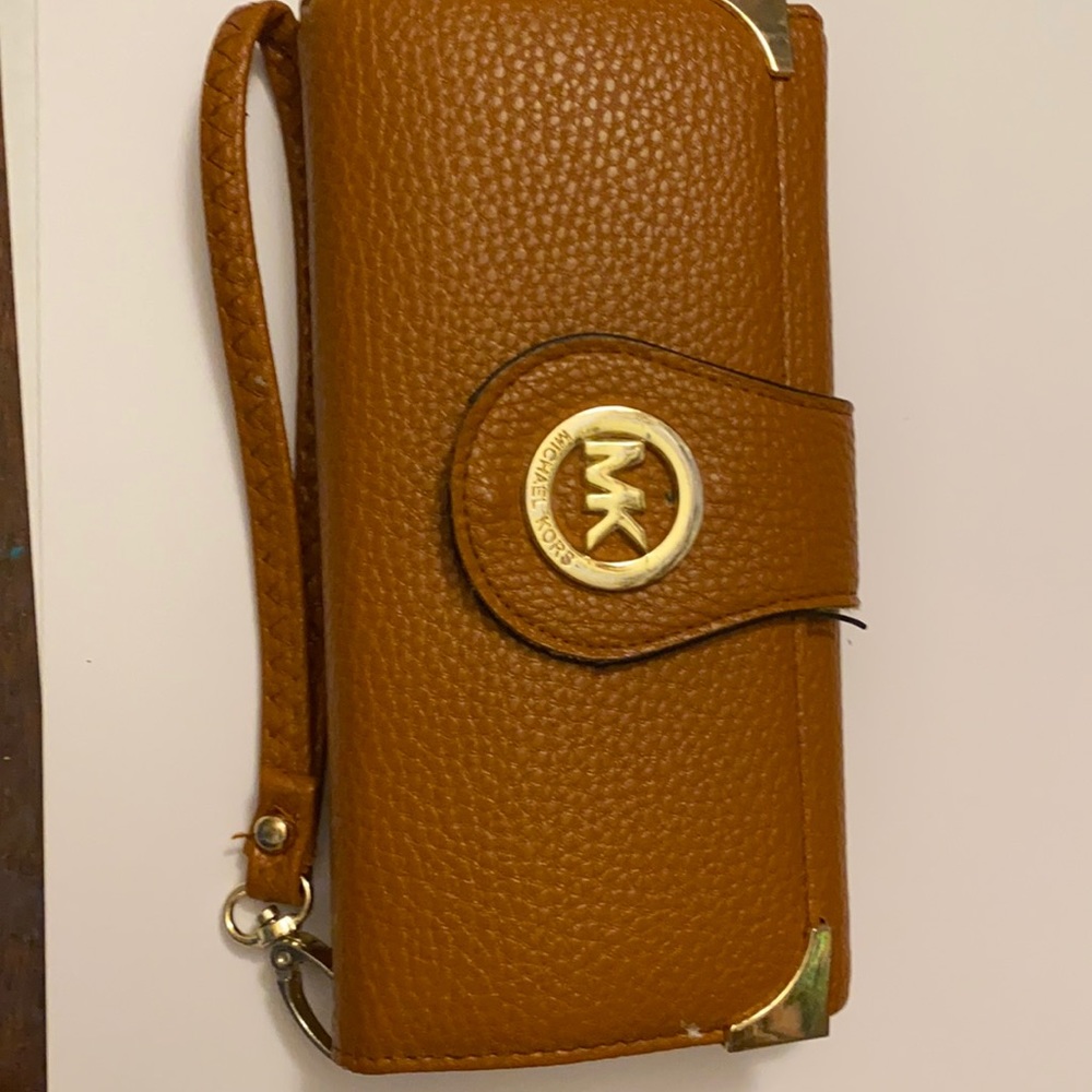 Michael Kors wallet wristlet used